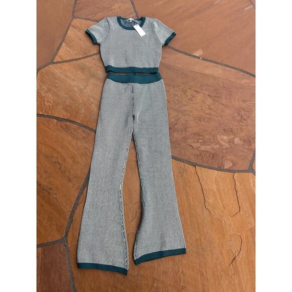 Pretty Garbage Knit Set Flared Pants and Crop Top Green ES NWT Medium - Picture 1 of 3